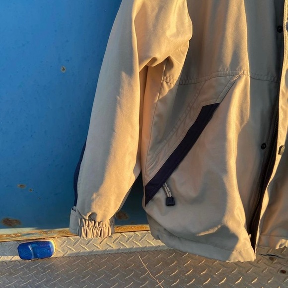 Vintage Khaki Suede Light Jacket Size Medium - Picture 2 of 5